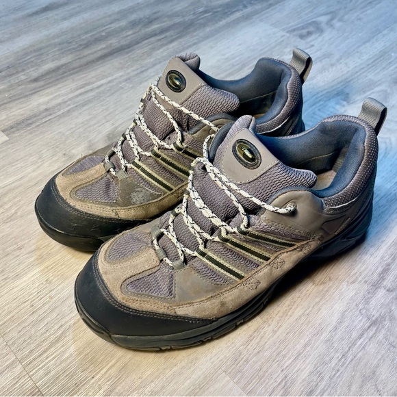 Adidas Terrex GoreTex Tan Hiking shoes men’s size 8.5 women’s size 10 gorpcore - Picture 3 of 6
